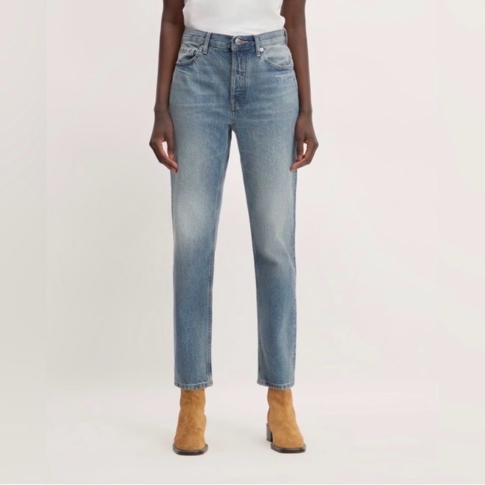 Everlane The 90s Cheeky Jean Womens Vintage Mid Blue Denim Crop  Size 25